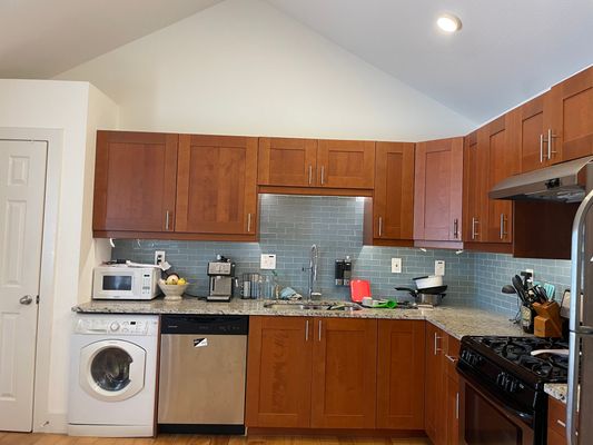 E 52nd St, Austin, TX listing photo