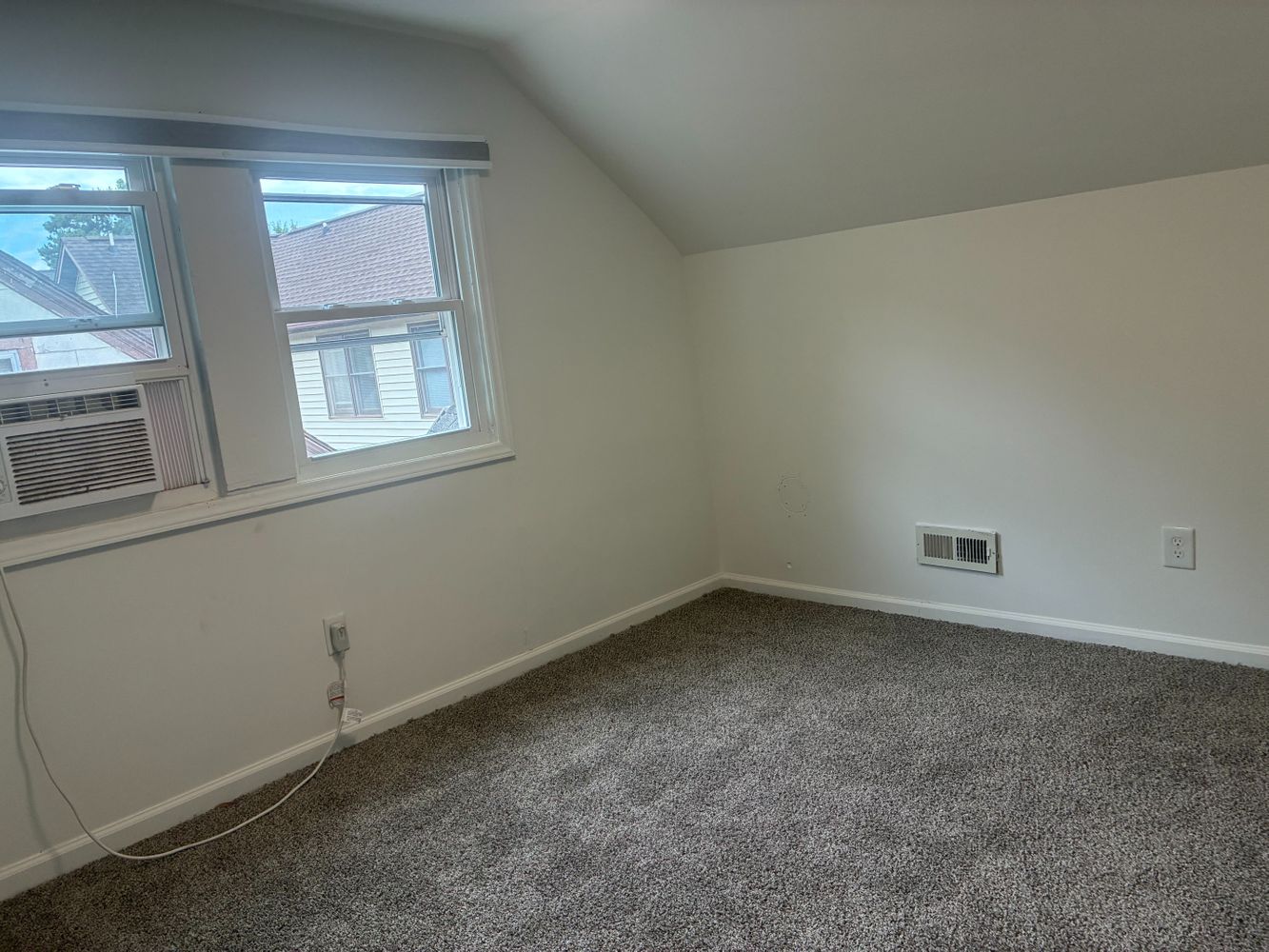 Co-living rooms at Carlton Ave, Raleigh NC 27606 on Alcove