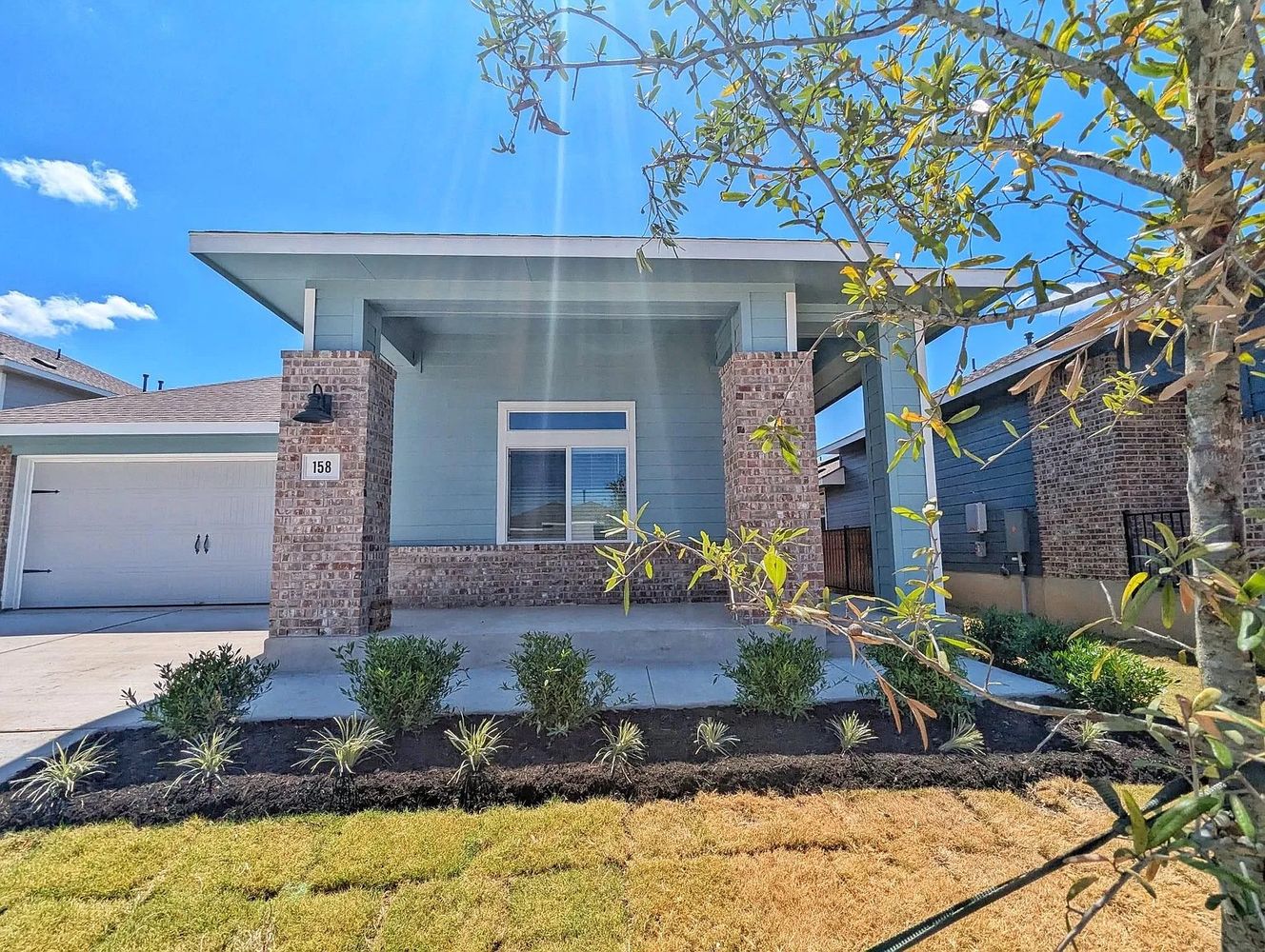 Gresham, Kyle TX 78640 on Alcove