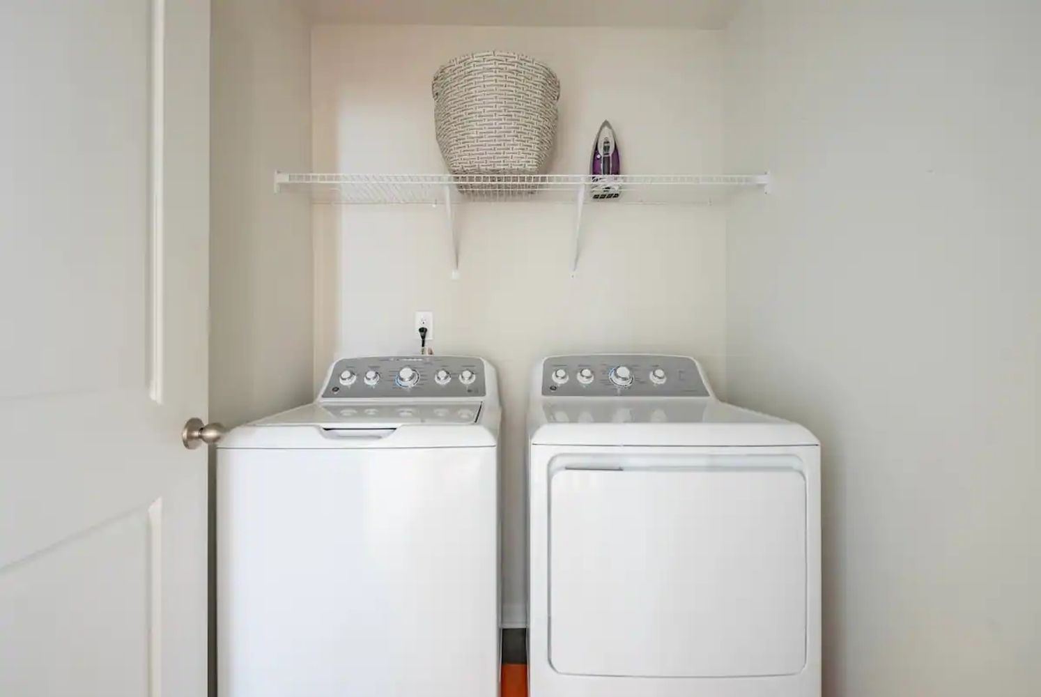 Skipjack Ln, Charlotte NC 28269 on Alcove