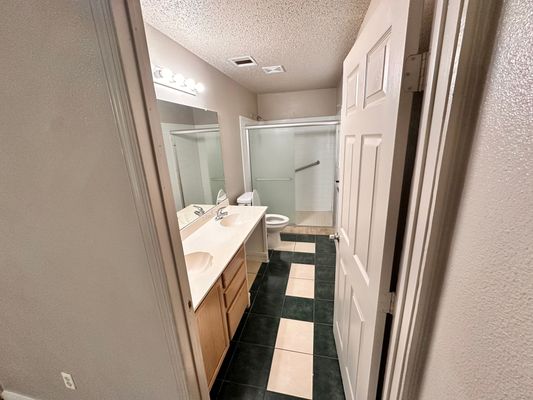 Heyerdahl Dr listing photo
