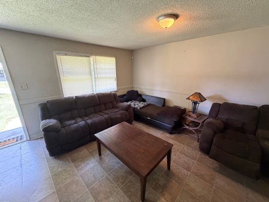 Longleaf Dr listing photo