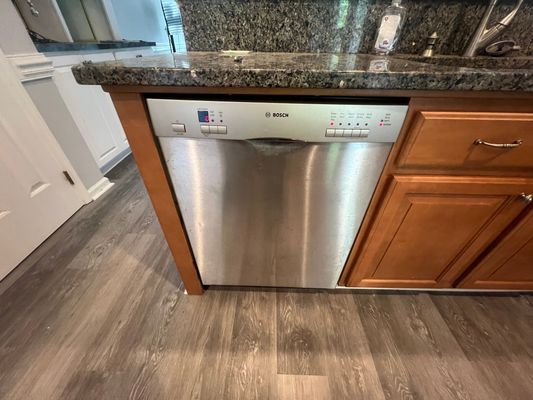 Daingerfield Dr listing photo