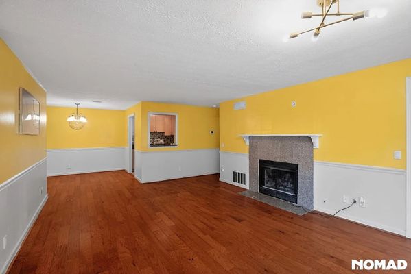 Gettysburg Pl listing photo