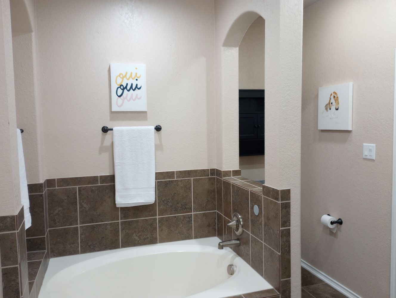Co-living rooms at Arabian King, Converse TX 78109 on Alcove