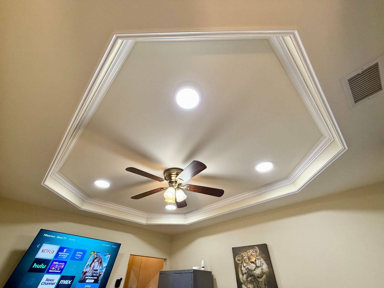 Co-living rooms at Arbor Vista Dr, Charlotte NC 28262 on Alcove