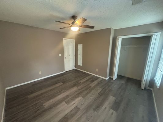 Daingerfield Dr listing photo