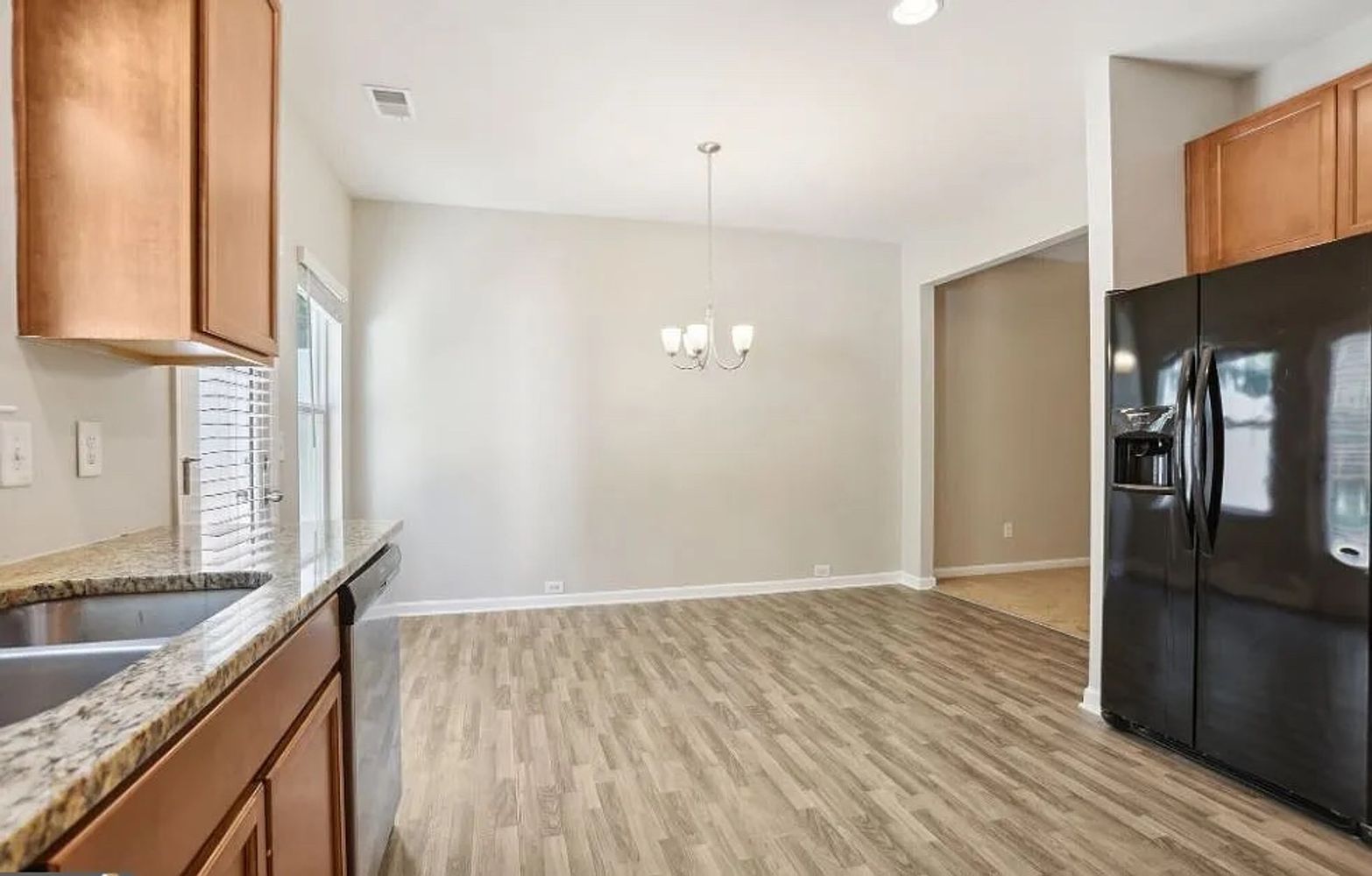 Estes Dr, Atlanta GA 30349 on Alcove