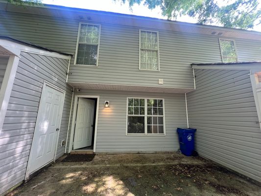 Waldrop Ln listing photo