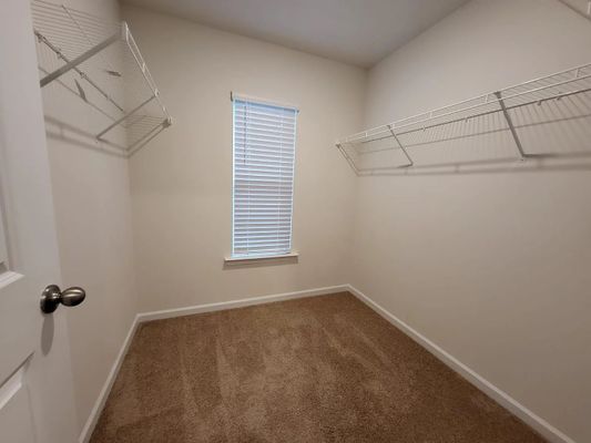 Guildford Hill Ln, Charlotte, NC listing photo
