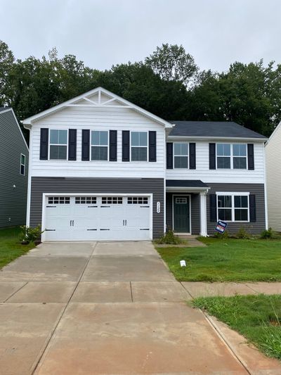Rustling Pines Ct, Charlotte, NC listing photo