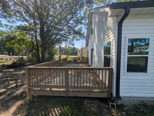 Hart St listing photo