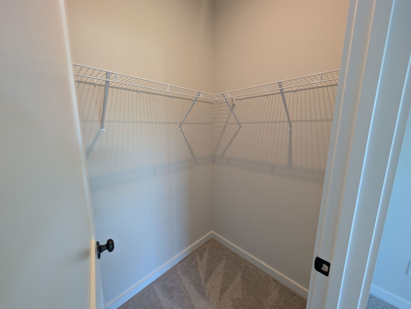 Co-living rooms at Munsing Dr, Charlotte NC 28269 on Alcove