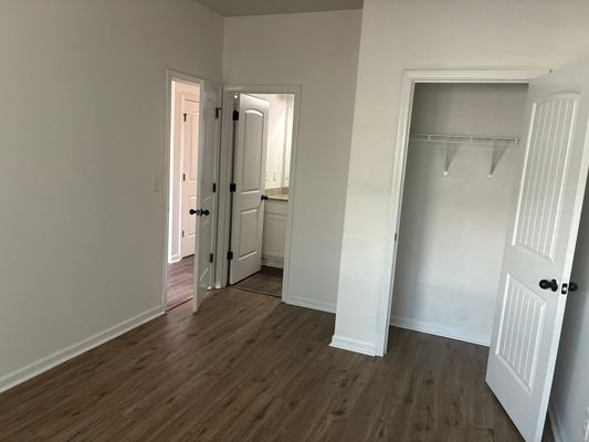 Bayrose Cir listing photo