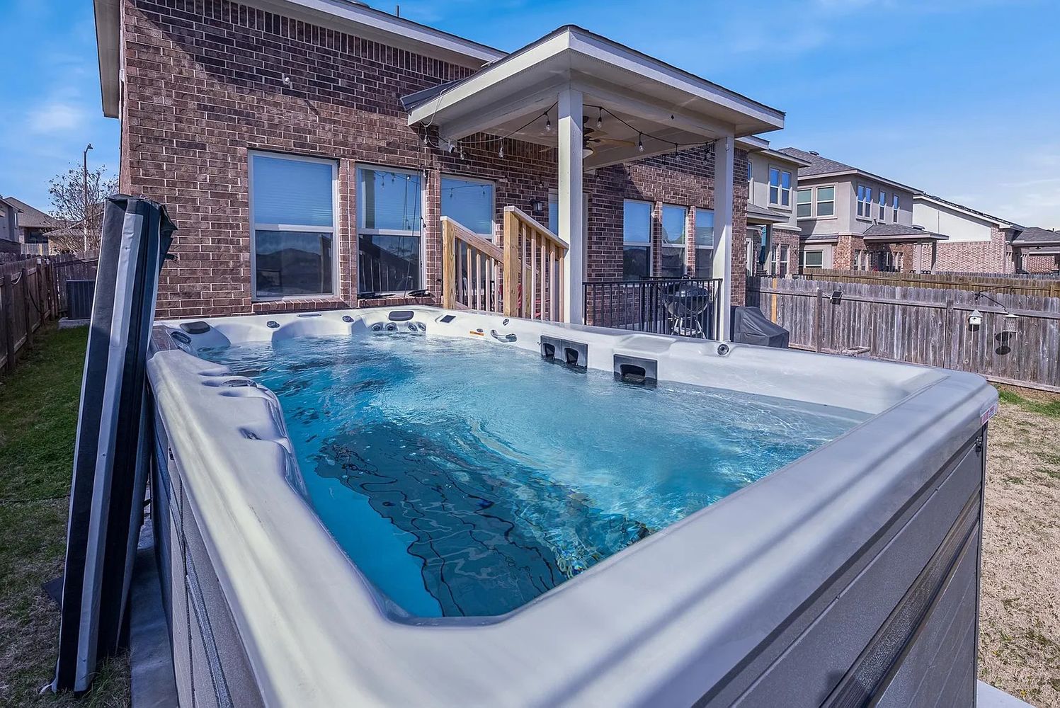 Rancho Verde Dr, Leander TX 78641 on Alcove