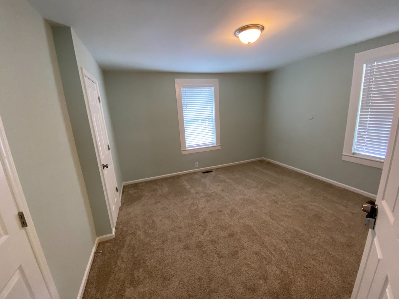 Co-living rooms at Chester St, Durham NC 27701 on Alcove