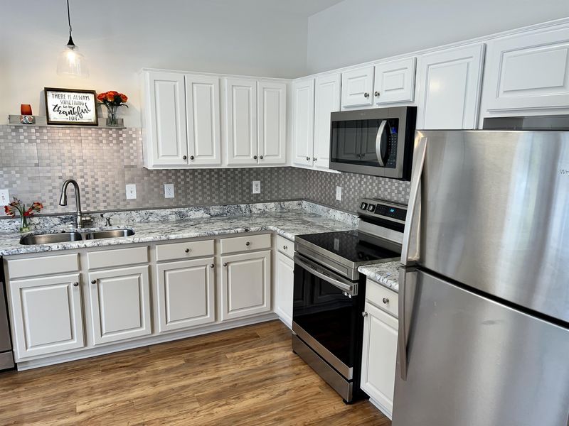 Picket Fence Ln, Raleigh NC 27606 Alcove