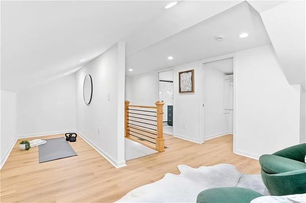Evans Dr Sw listing photo