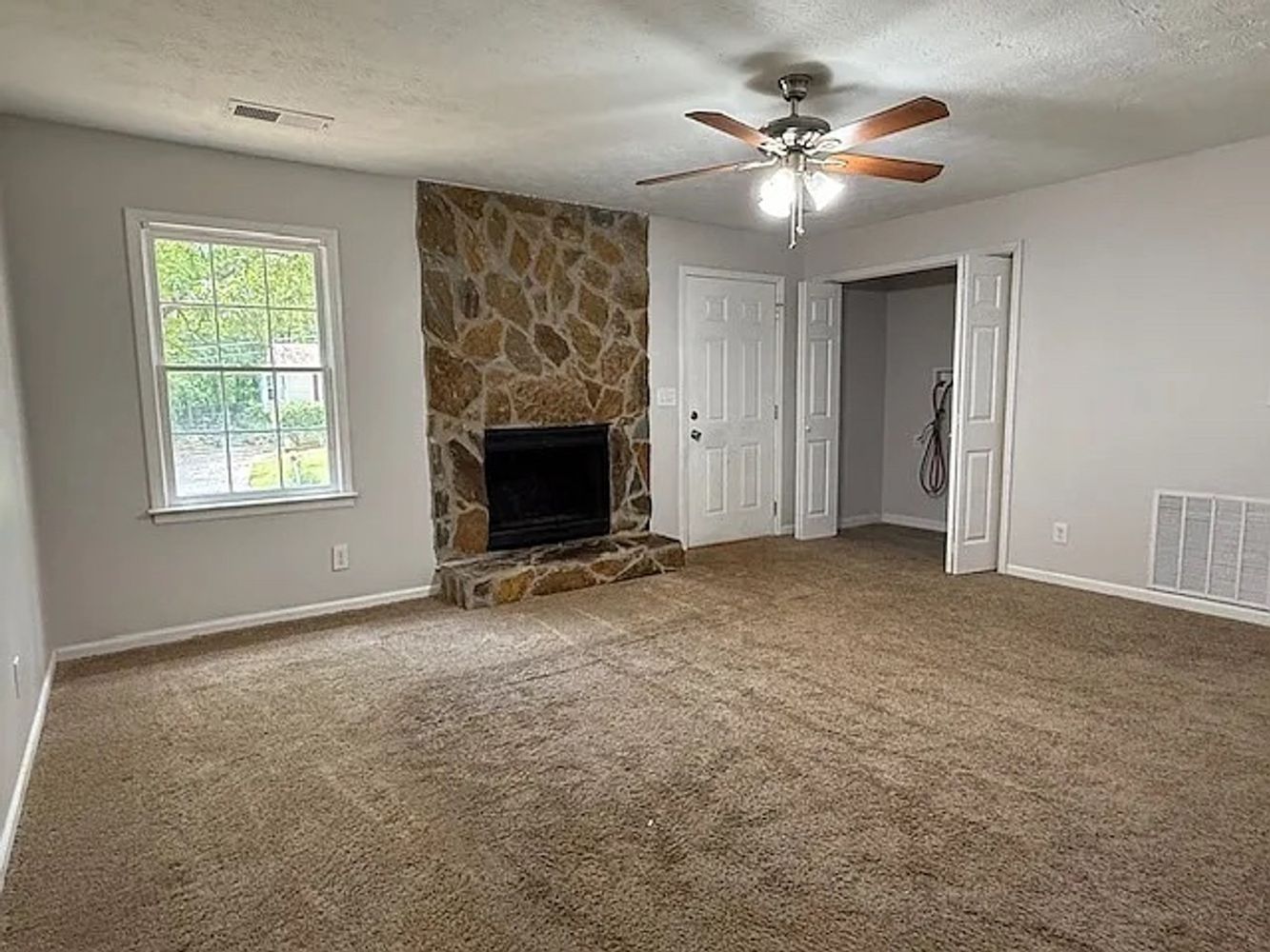 Willowbrook Dr, Douglasville GA 30135 on Alcove