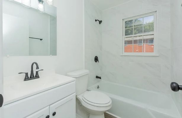 Greenbriar Rd listing photo