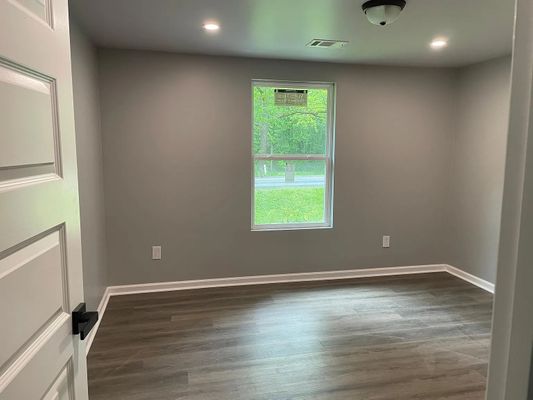 Benton St Nw listing photo