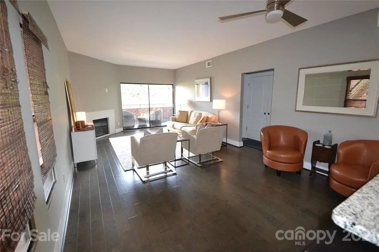 N Poplar St, Charlotte NC 28202 on Alcove