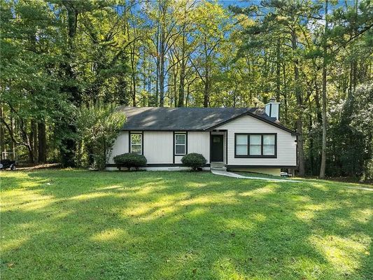 Wedgewood Dr, Alpharetta, GA listing photo