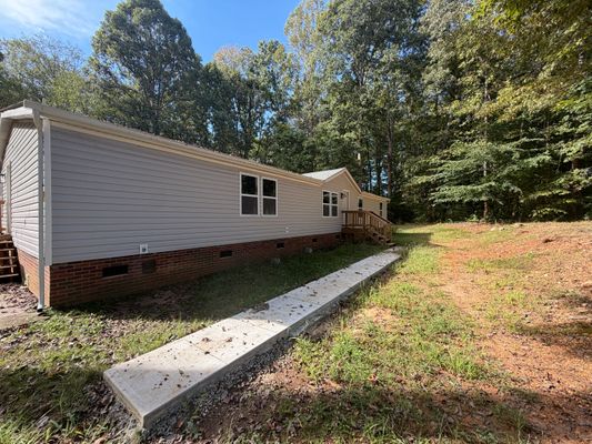 Park Creek Dr, Mount Holly, NC listing photo