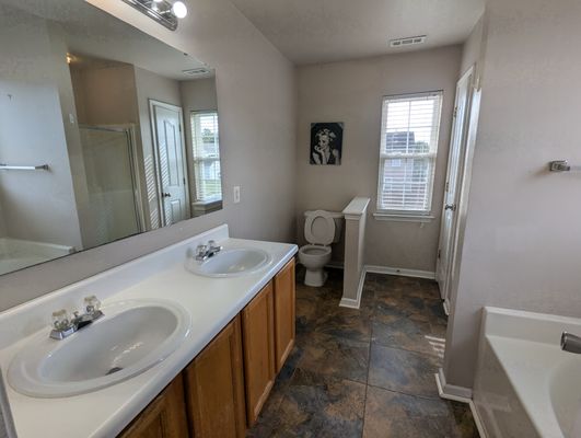 Belmont Stables Dr, Charlotte, NC listing photo