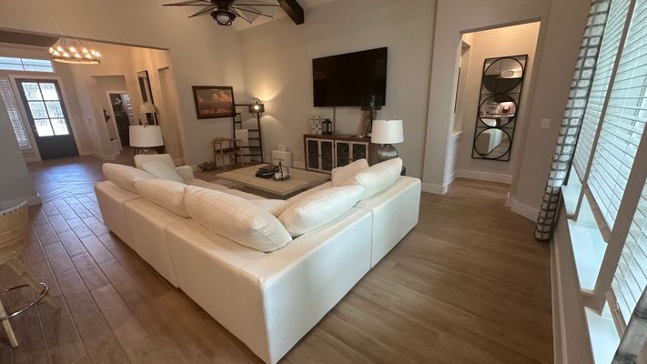 Craven Hill Ln listing photo