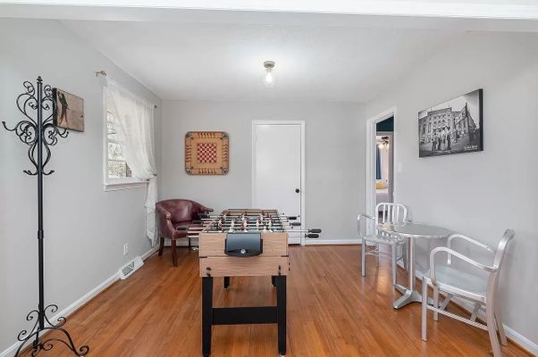 Archdale Dr, Durham, NC listing photo
