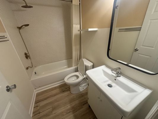 Trailwood Heights Ln, Raleigh, NC listing photo