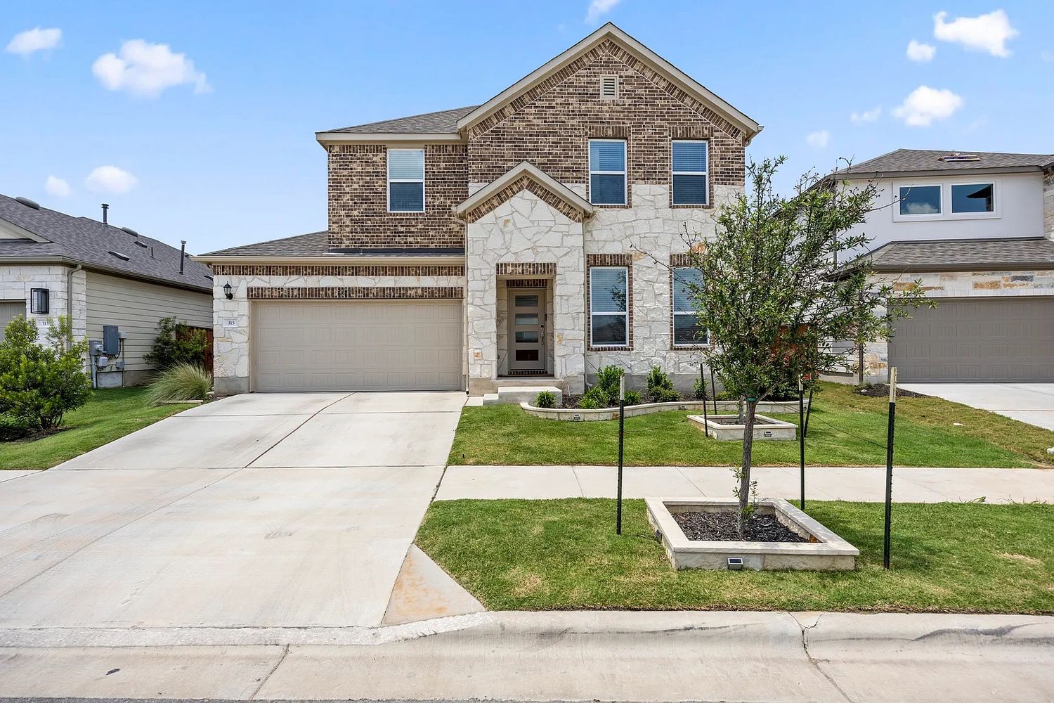 Doodle Ln, Hutto TX 78634 on Alcove