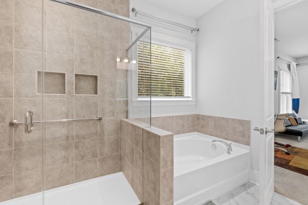 Grace Ln listing photo