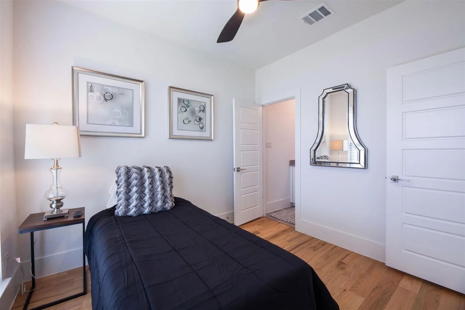 Avenue L, Dallas TX 75203 on Alcove