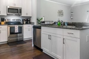 Laurel Ridge Cir, East Point GA 30344 on Alcove
