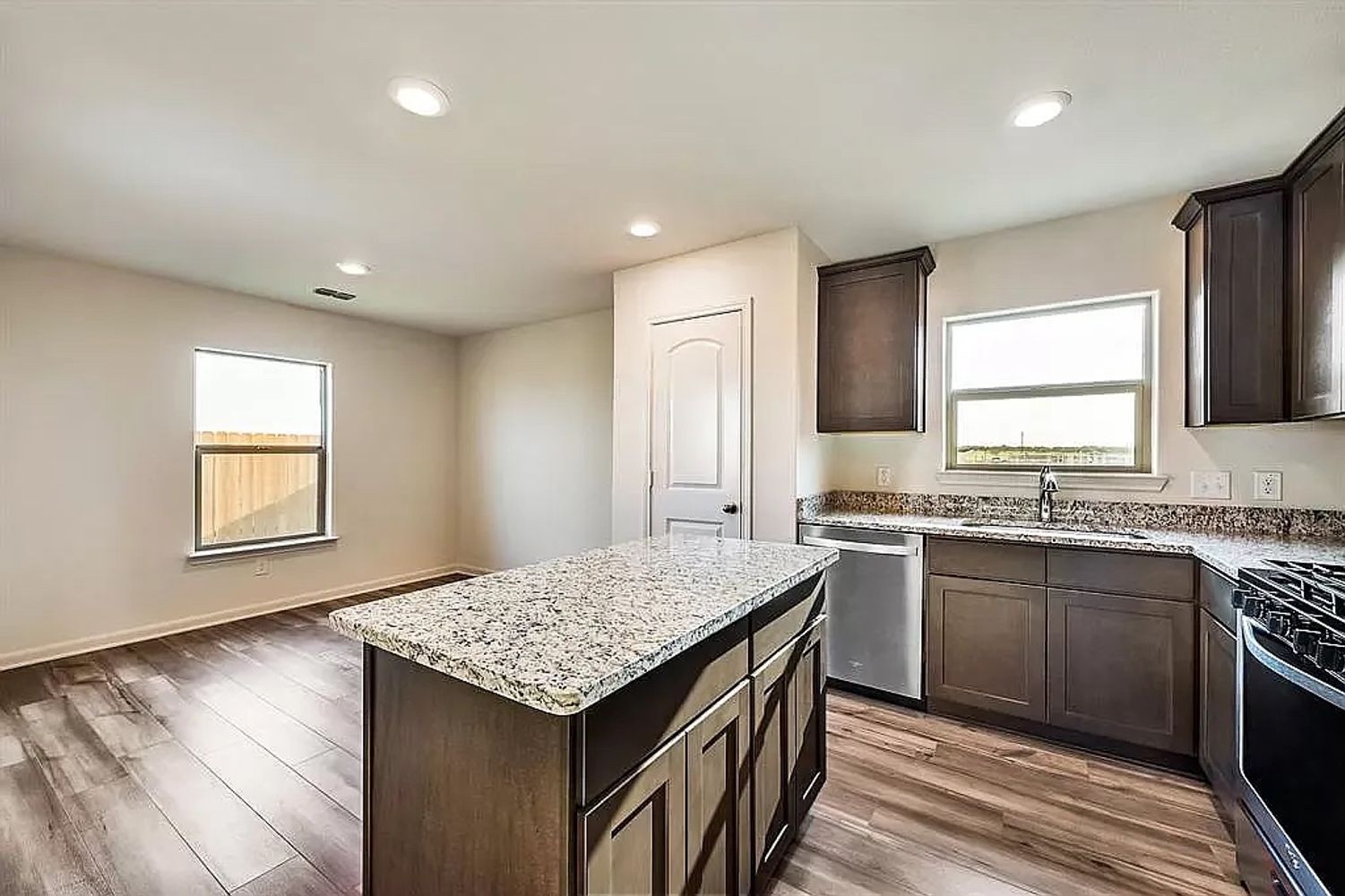 Musselshell Dr, Krum TX 76249 on Alcove