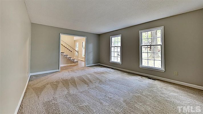 Woods Ream Dr, Raleigh, NC listing photo