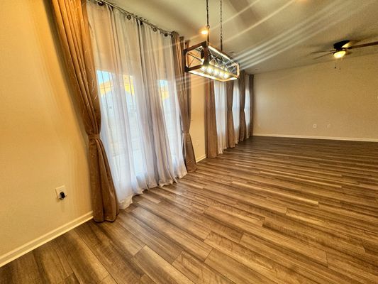 Bedrock Rd listing photo