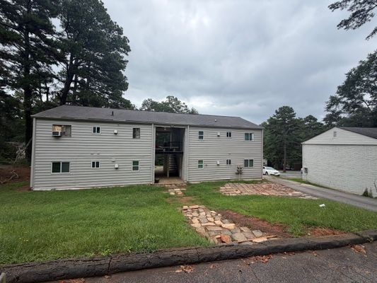 Gresham Park Dr listing photo