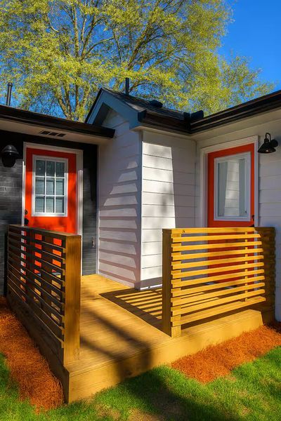 Denham St listing photo