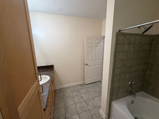 17th St Nw listing photo