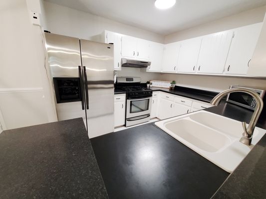 Henslowe Dr, Raleigh, NC listing photo