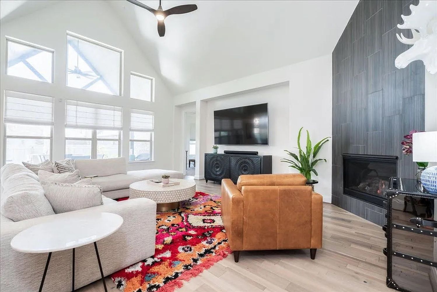 Fresno Ave, Pflugerville TX 78660 on Alcove